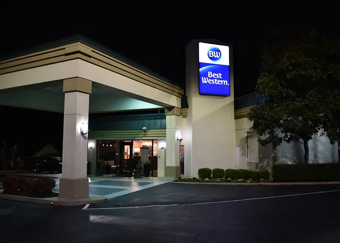 Clarion Pointe Morrow - Atlanta South
